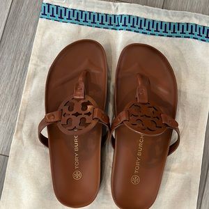 Tory Burch sandals brown size 8 with bag barely worn